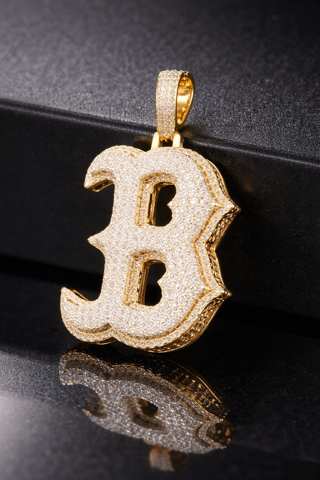 Iced Out Letter B Pendant - Image 9